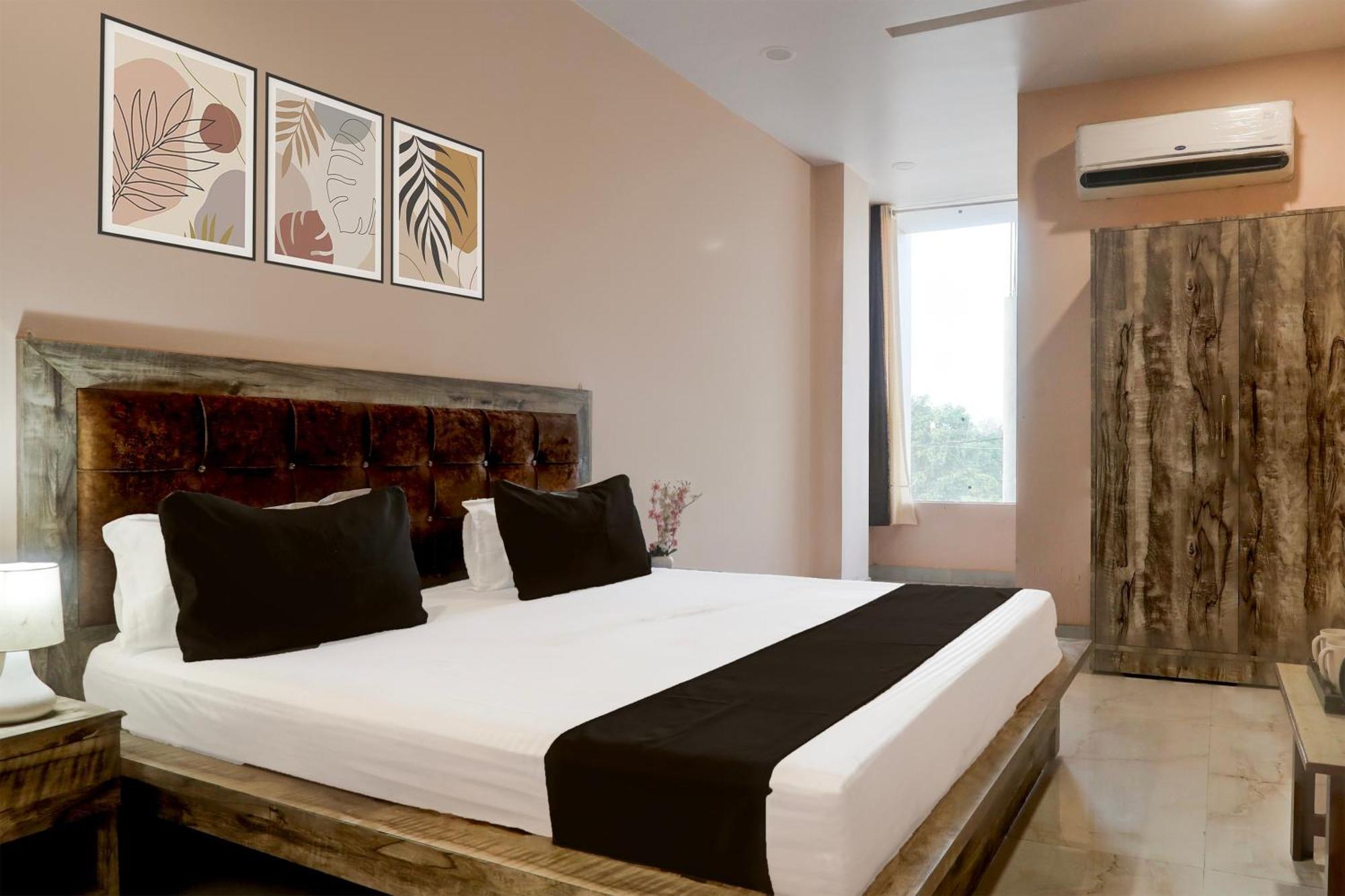 Hotel O Rana Hotel & Restaurant Meerut Εξωτερικό φωτογραφία
