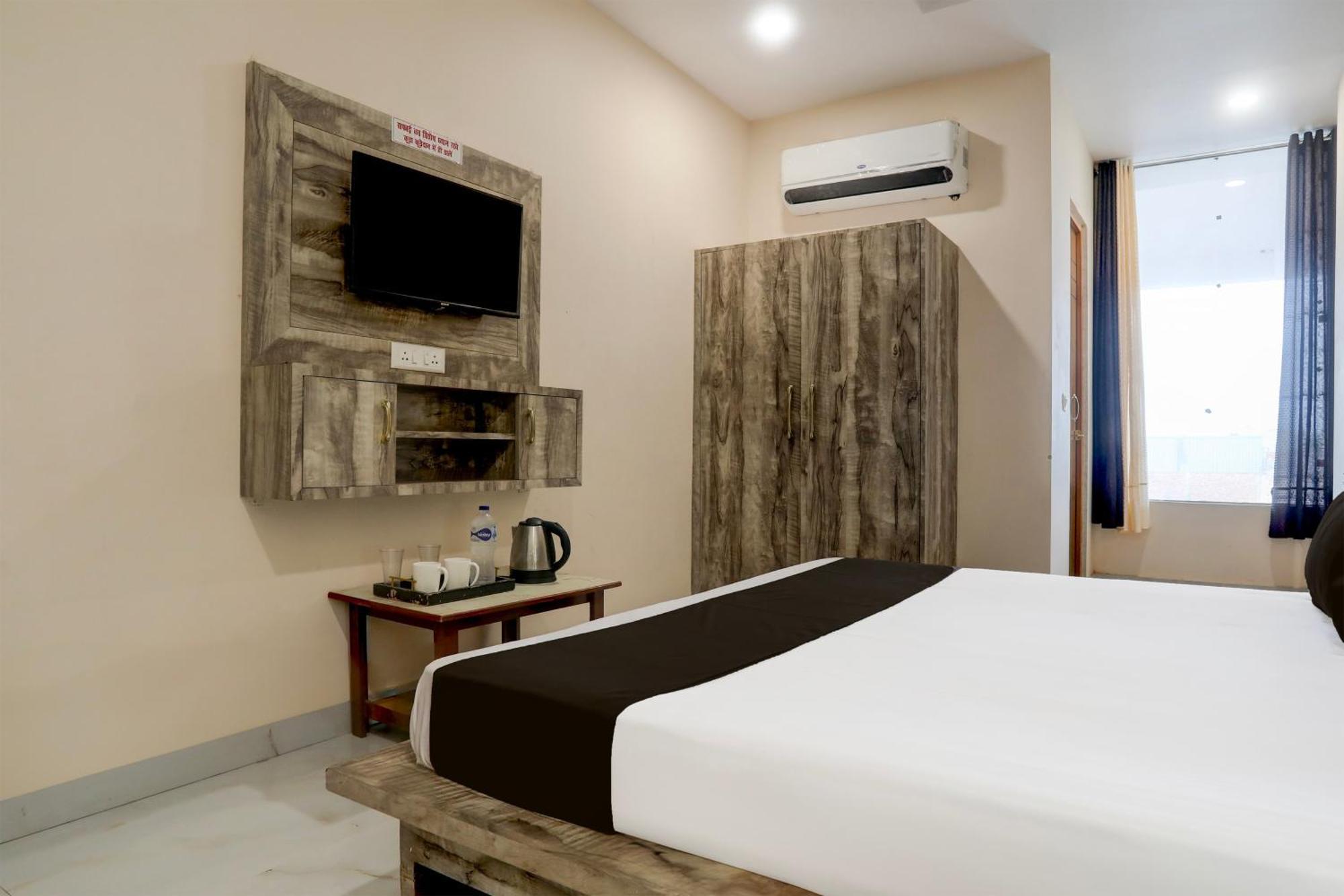 Hotel O Rana Hotel & Restaurant Meerut Εξωτερικό φωτογραφία