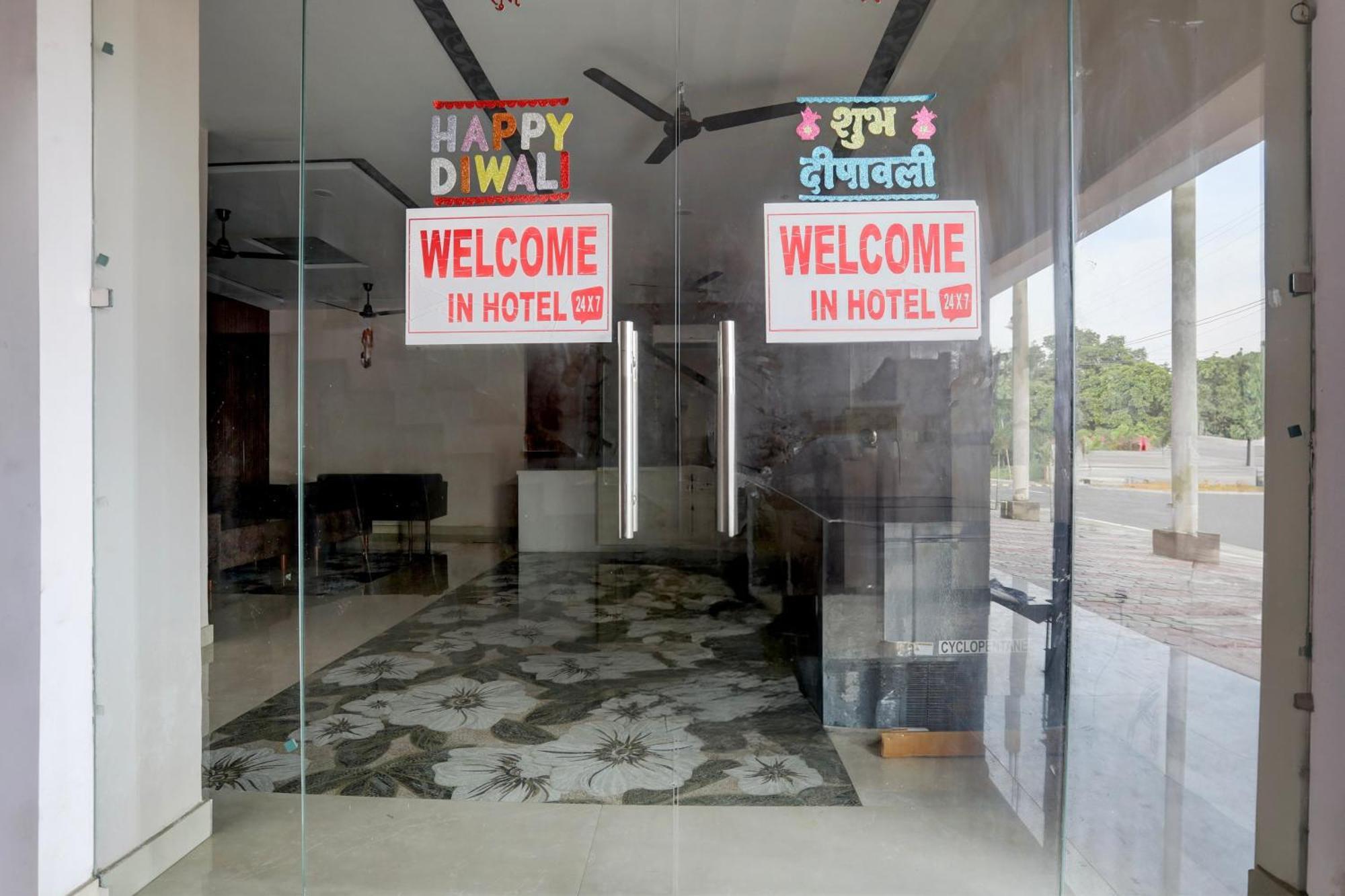 Hotel O Rana Hotel & Restaurant Meerut Εξωτερικό φωτογραφία
